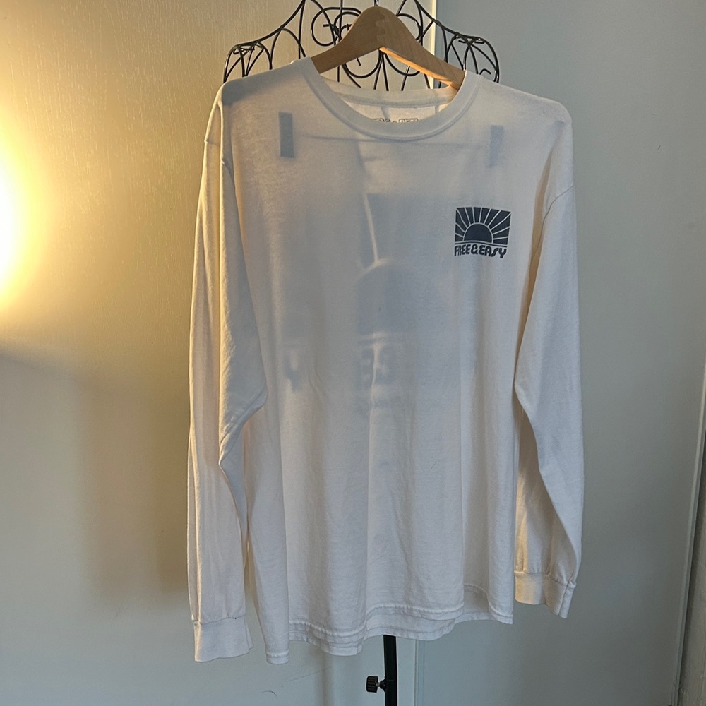 Free & Easy White Long Sleeve Men's Tee Size L